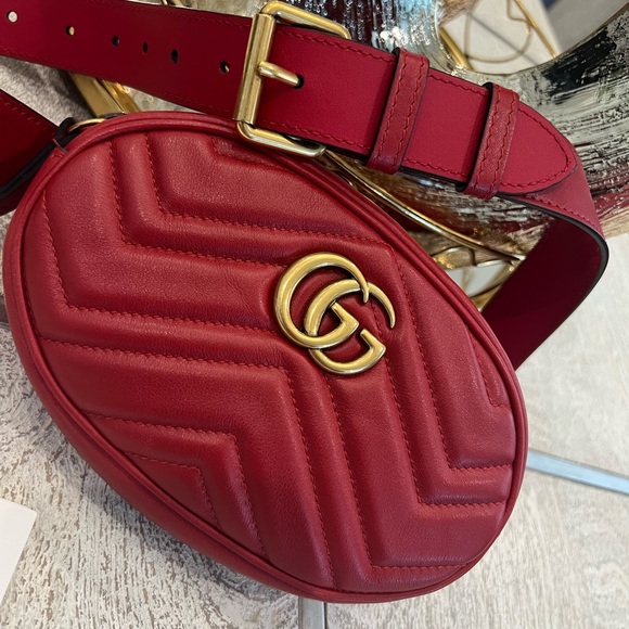 LIKE NEW AUTHENTIC Gucci Calfskin Matelasse GG Marmont Belt Bag 85 Hibis… - Picture 3 of 10